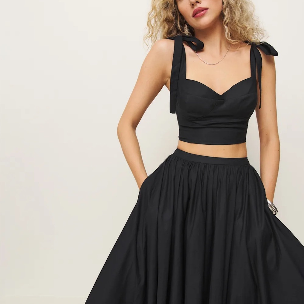 Reformation Magnolia Two Piece - Petite Size 4